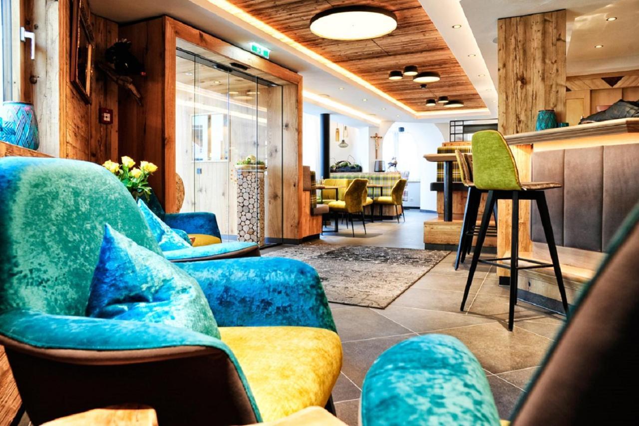 Hotel Garni Stefanie Ischgl Buitenkant foto