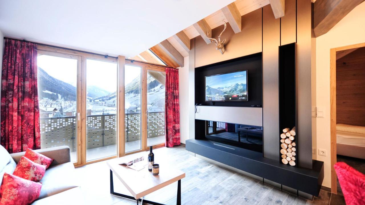 Hotel Garni Stefanie Ischgl Buitenkant foto