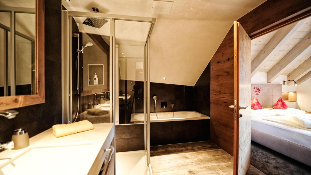 Hotel Garni Stefanie Ischgl Buitenkant foto