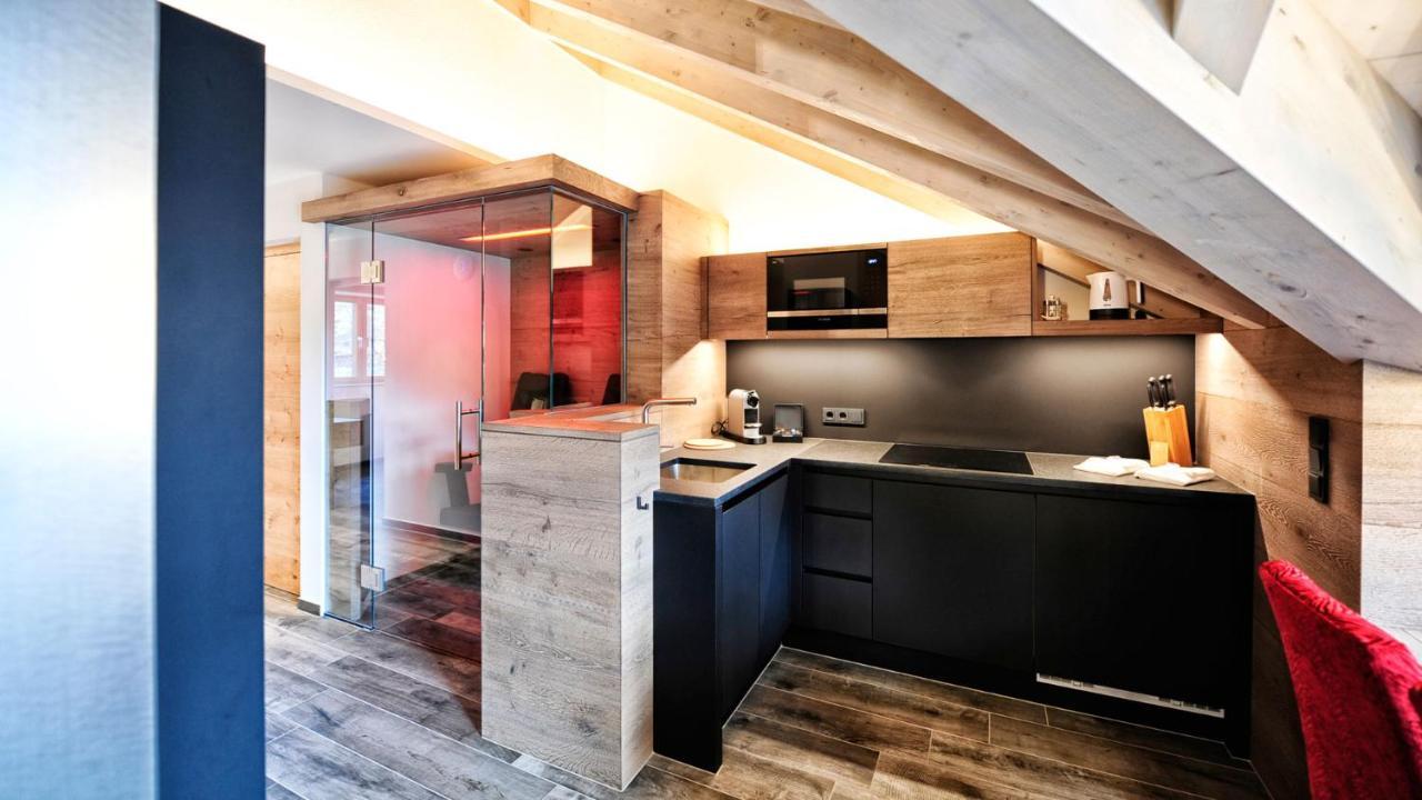 Hotel Garni Stefanie Ischgl Buitenkant foto