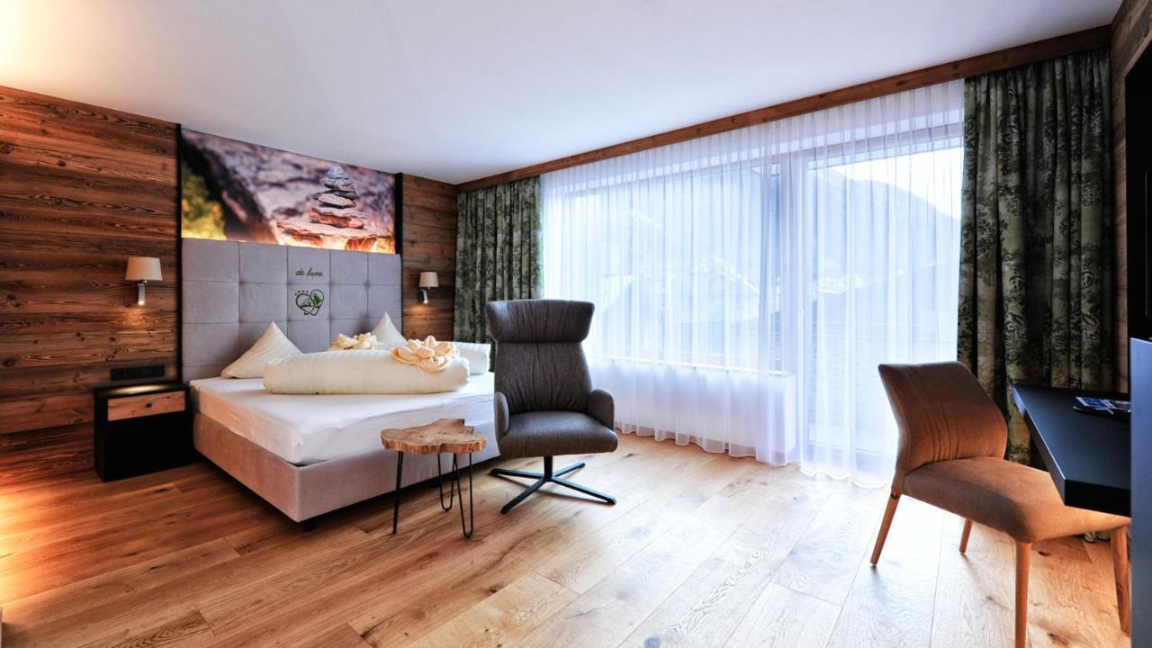 Hotel Garni Stefanie Ischgl Buitenkant foto