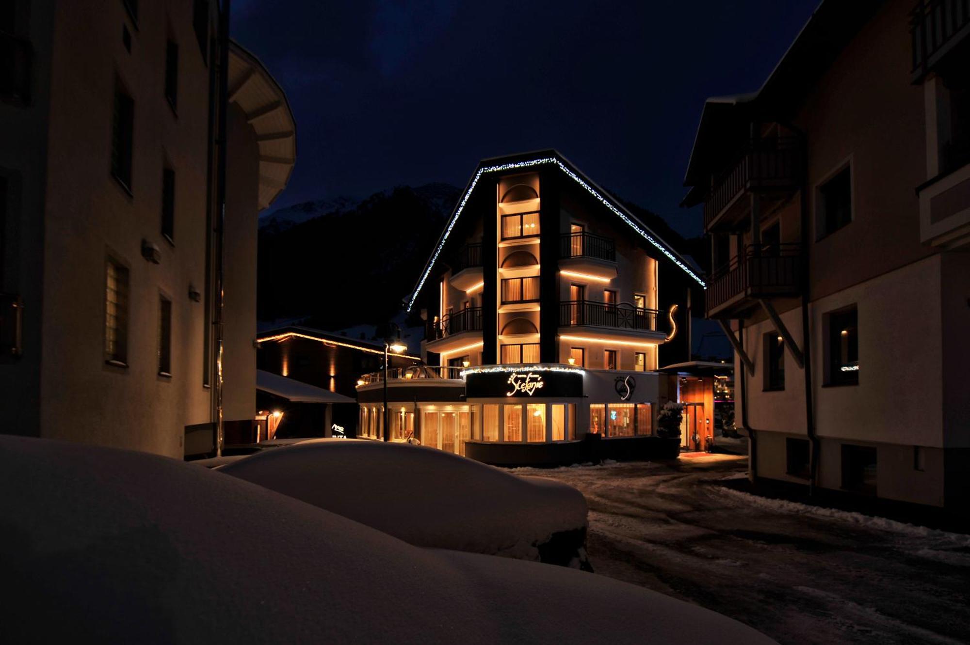 Hotel Garni Stefanie Ischgl Buitenkant foto